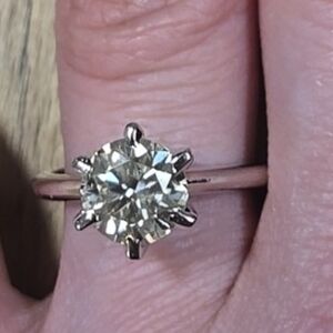 2 ct TW VVS1 Moissanite Solitare Engagment Ring 925 Sterling Silver Very Fancy